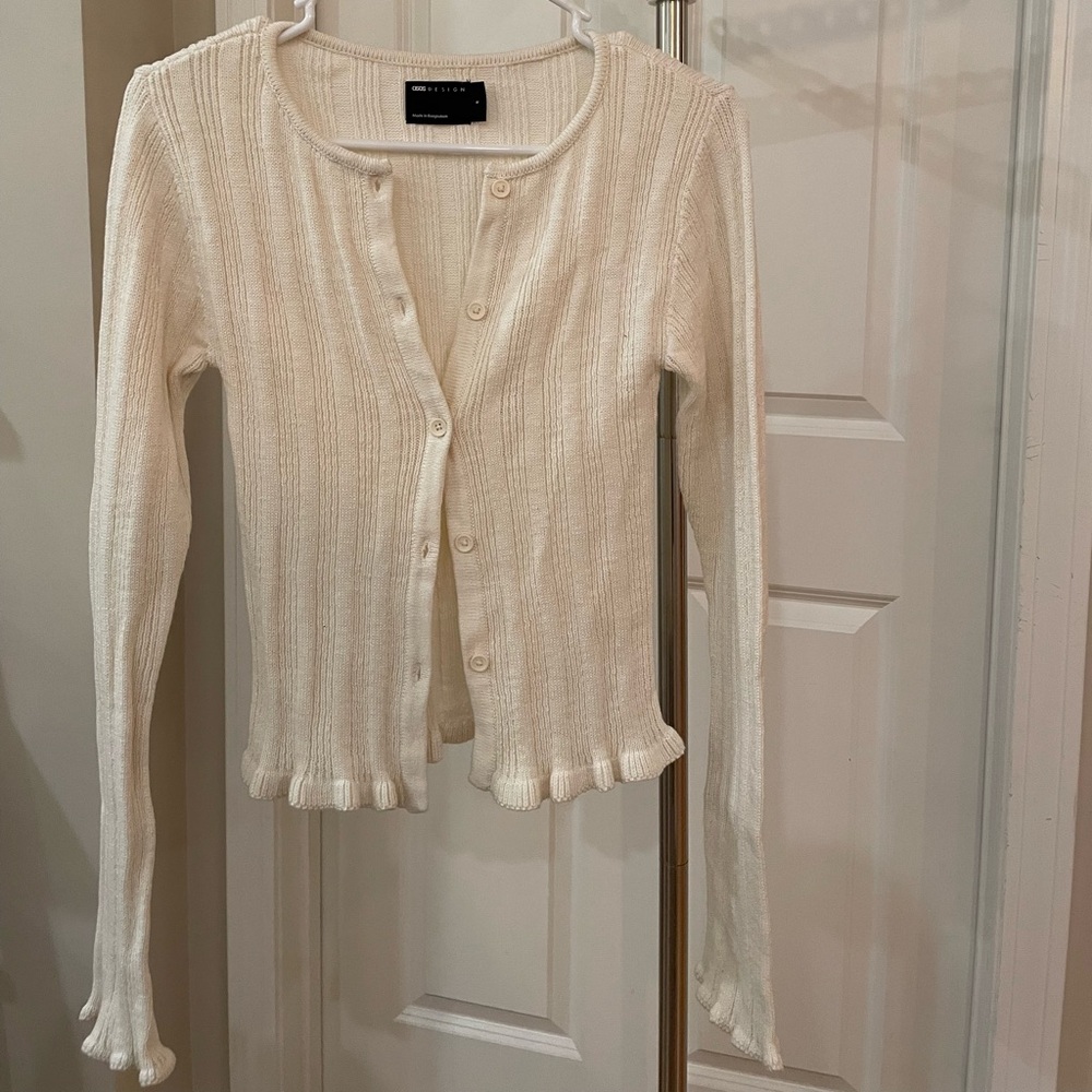 ASOS Design cream long sleeve cardigan size small